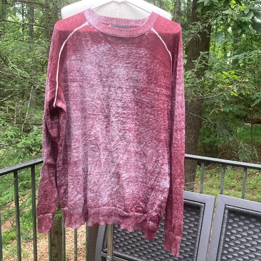 Helix burgundy white pull over sweater soft excellent condition sz. XXL